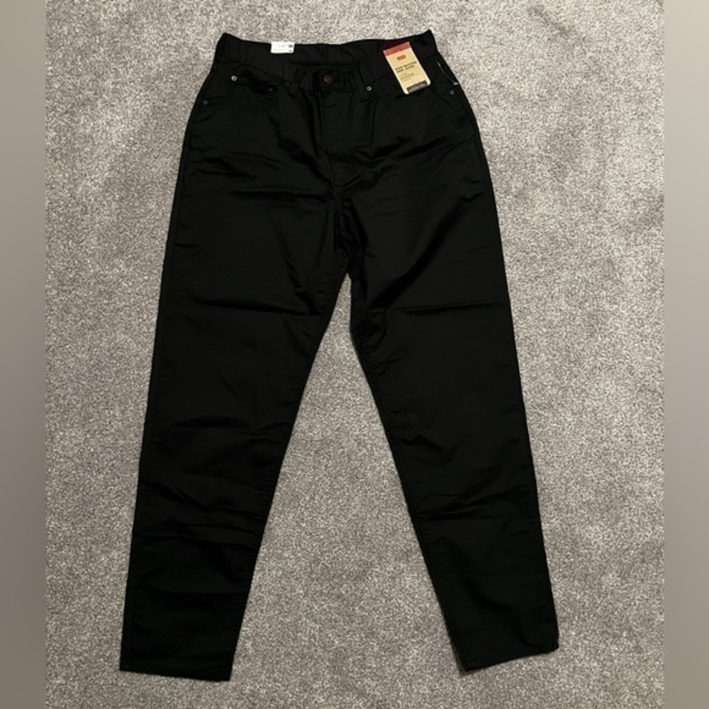 Levi’s Black High-Waisted Mom Jeans 31 X 30